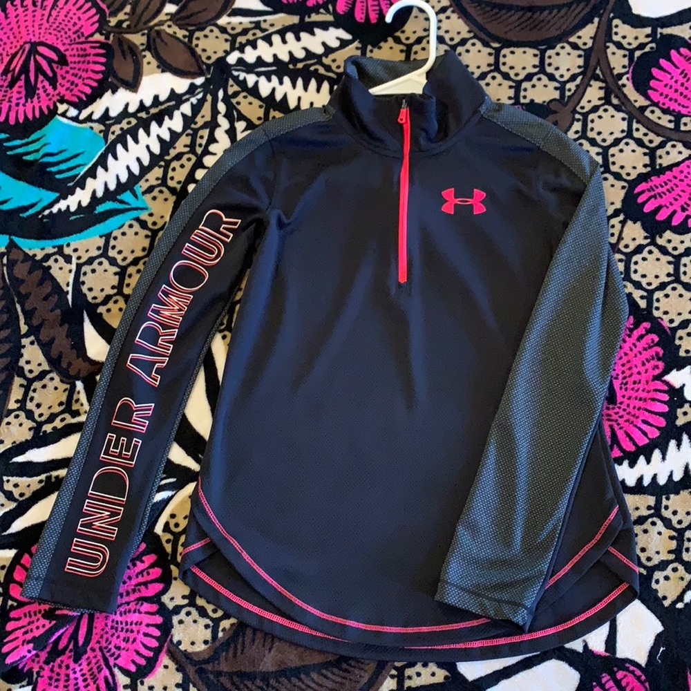 Under Armour Fitted Heat Gear Pull Over